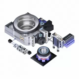 What Are the Main Components of a BMW X5 Electronic Water Pump?